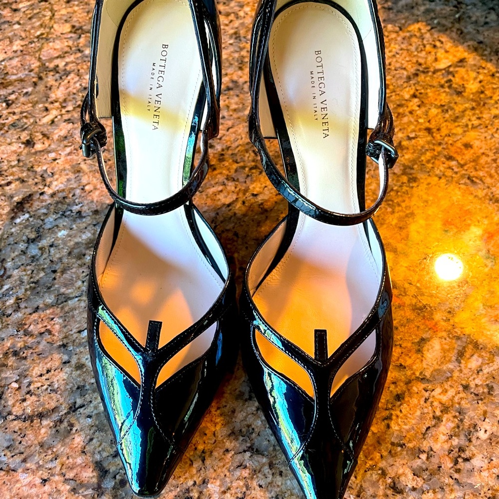 Bottega Veneta Like New pumps size 39.